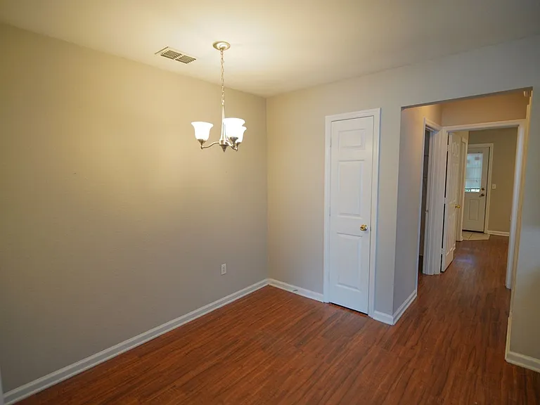 2788 Westbrook Ct — Photo 11