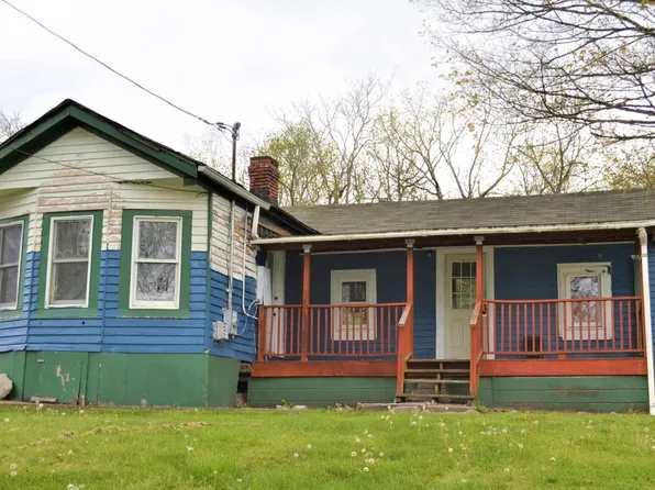 229 Maple St, Lewisburg, WV 24901