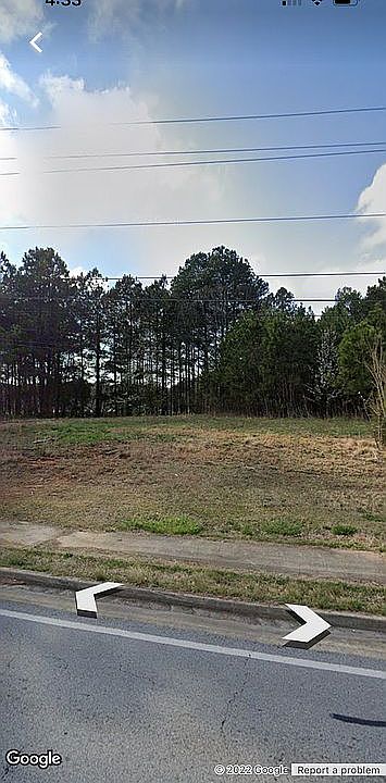 2nd image of 1988 Old Peachtree Rd