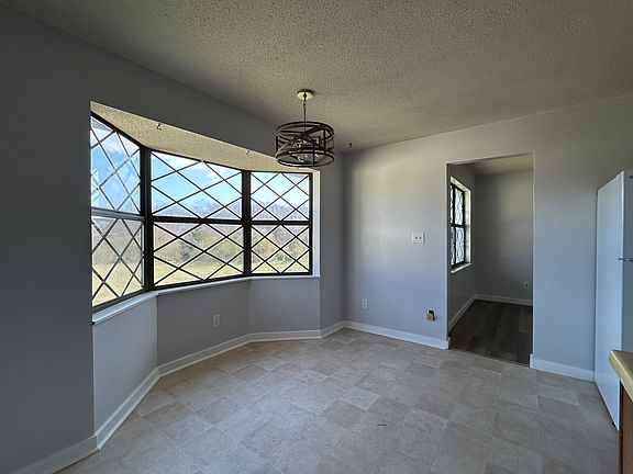 Eat in Kitchen with a mountain view!