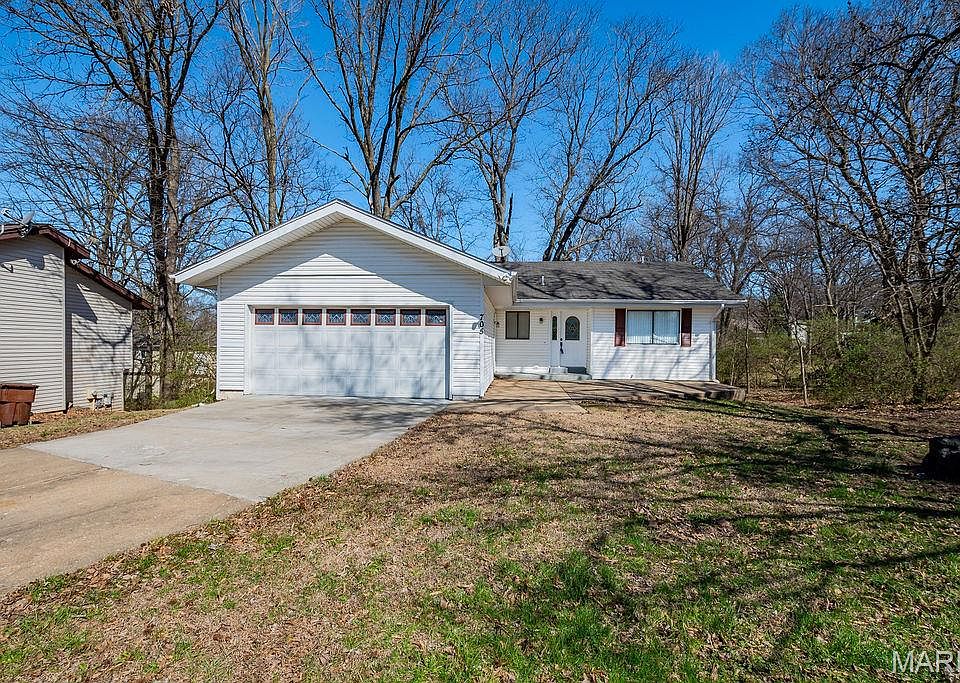 1st image of 705 Russett Ter