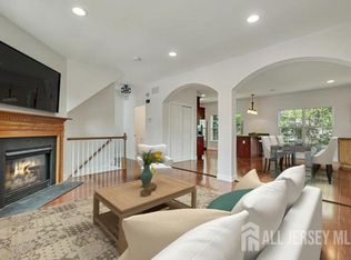 19 Russell Ct, Matawan, NJ 07747