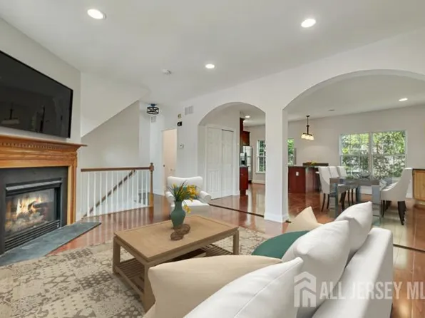 19 Russell Ct, Matawan, NJ 07747