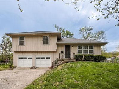 8008 Hardy Ave, Raytown, MO, 64138