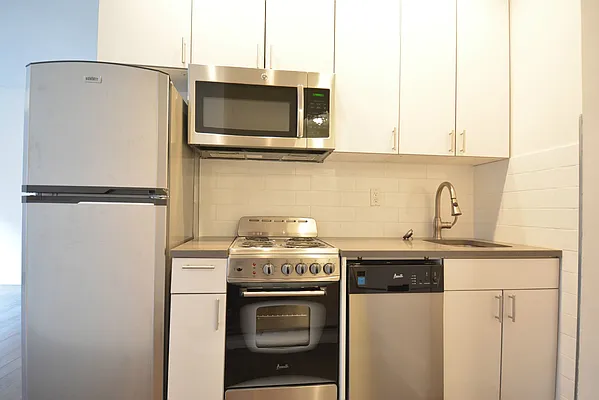 Rented by Keller Williams NYC | media 6