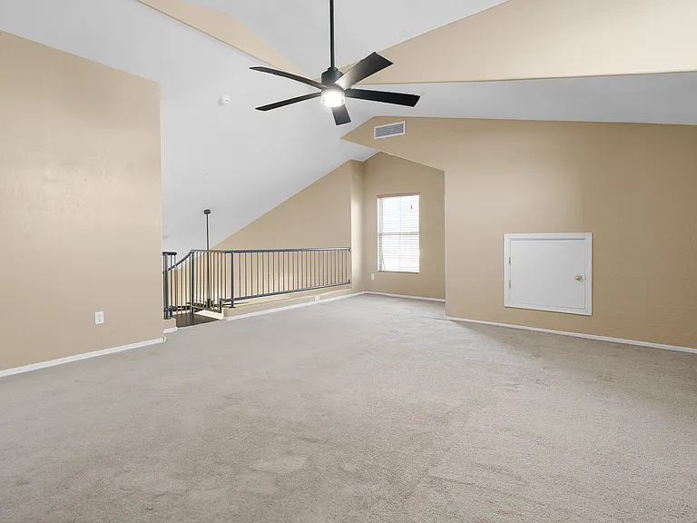 751 N Port Dr — Photo 27