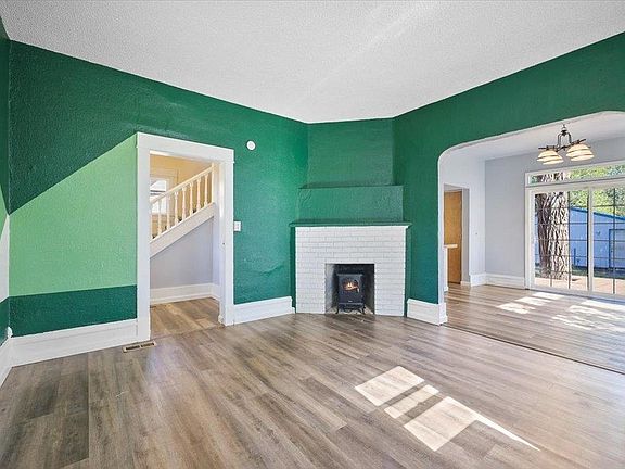 5th image of 2514 N Hamilton St