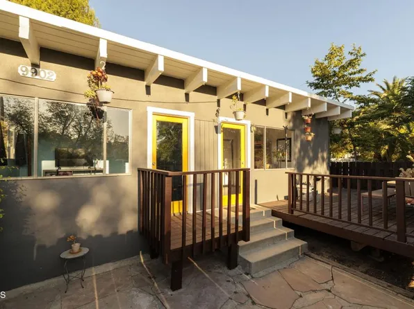 9900 Sunland Blvd, Sunland, CA 91040