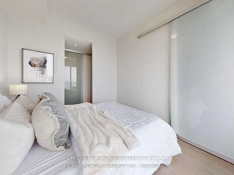 488 University Ave #3101 — Photo 41