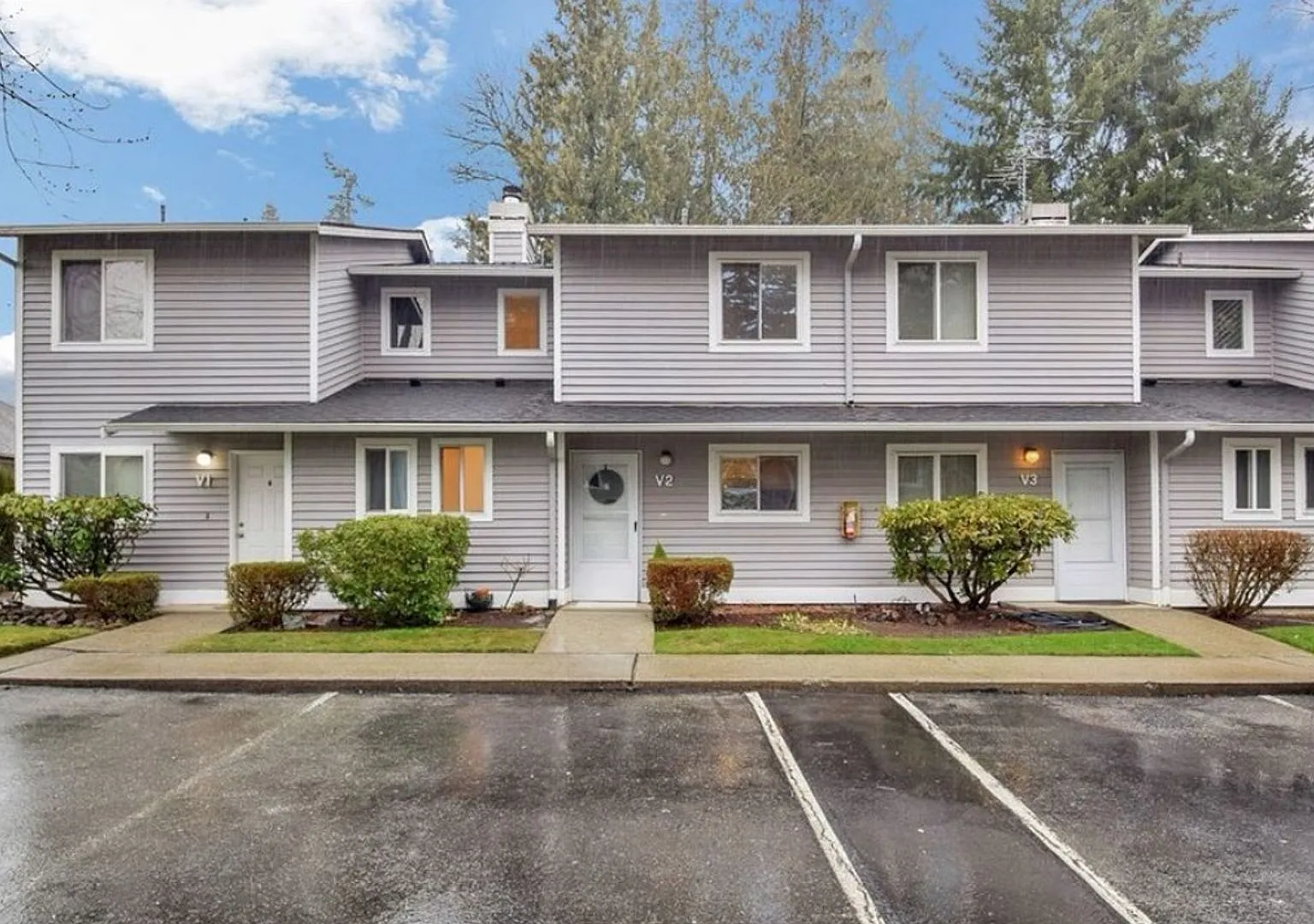 Cozy Bothell Townhome — Photo 1