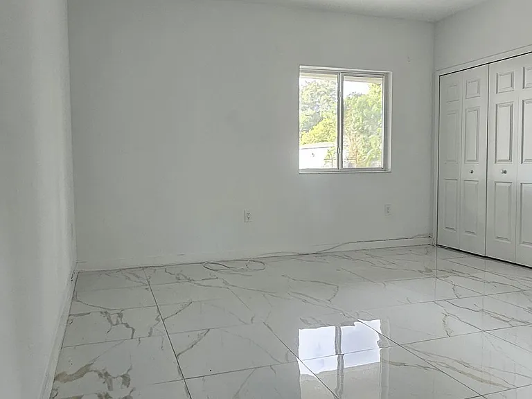 1458 NE 147th St #1456 — Photo 9