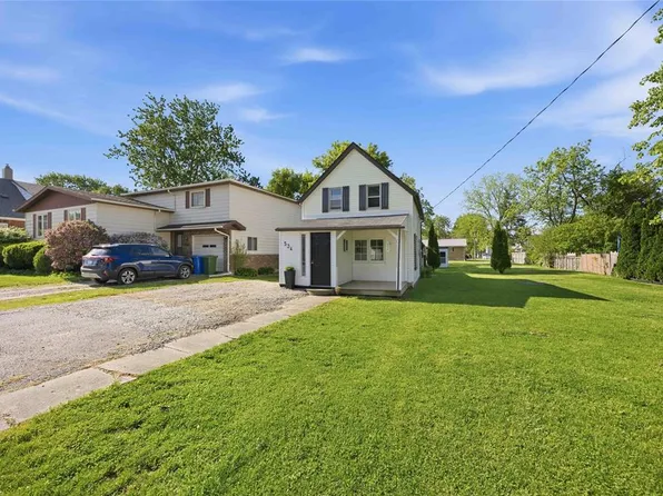 534 Plympton St, Plympton Wyoming, ON N0N 1T0