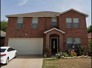 5704 Glenshee Dr, Fort Worth, TX 76135