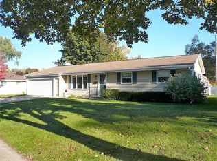 903 Tommark St, Green Bay, WI 54304