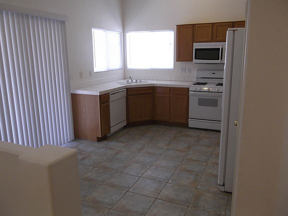 4th image of 600 Bullwhip Ct