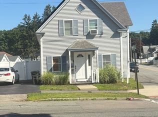215 Winthrop St, Taunton, MA 02780