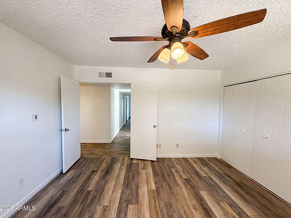 4th image of 2115 W DANBURY Road