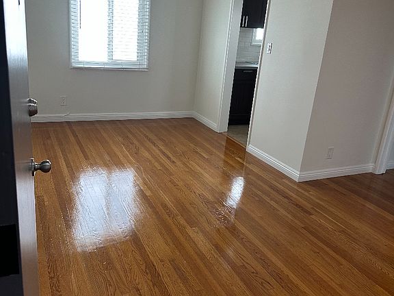 2nd image of 1485 S Beverly Dr APT 7