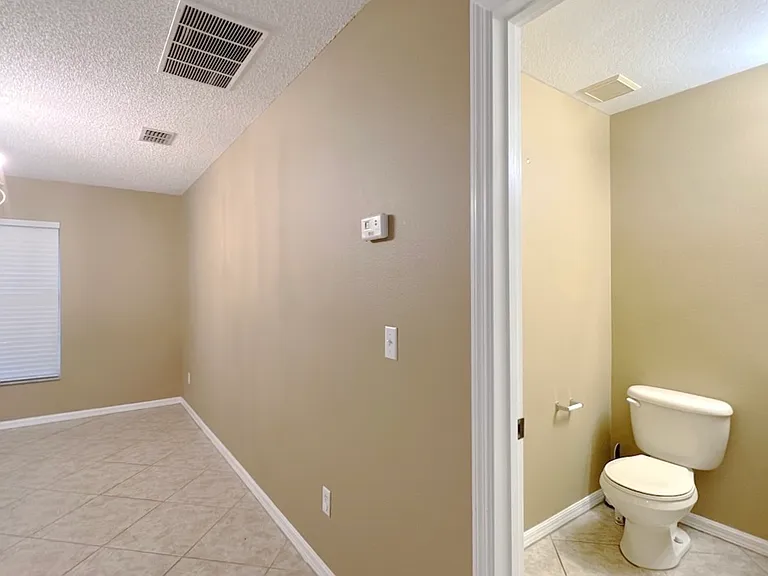 831 Horseshoe Falls Dr — Photo 10