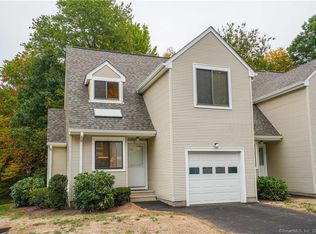 9 Redstone Way, Farmington, CT 06032