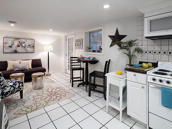 2nd image of 22 Dartmouth Way
