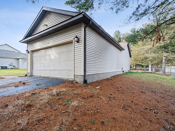 5th image of 4508 Leeward Dr