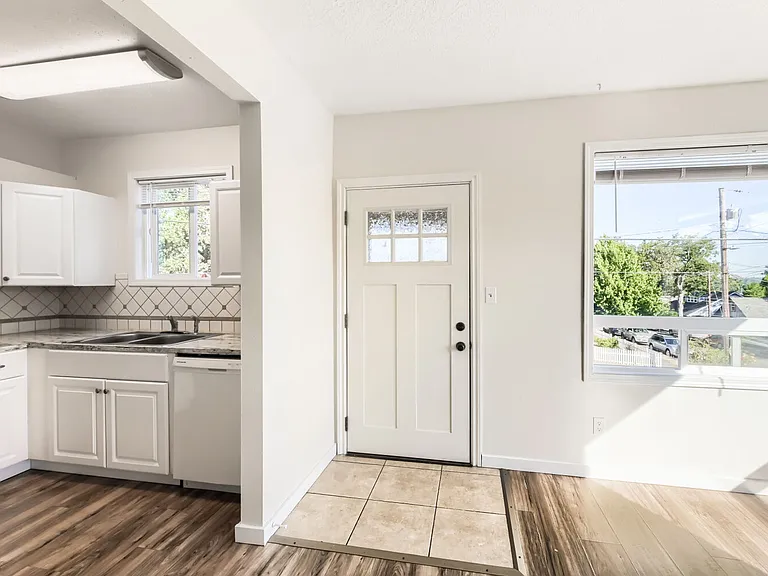 920 Jefferson St #920 — Photo 2