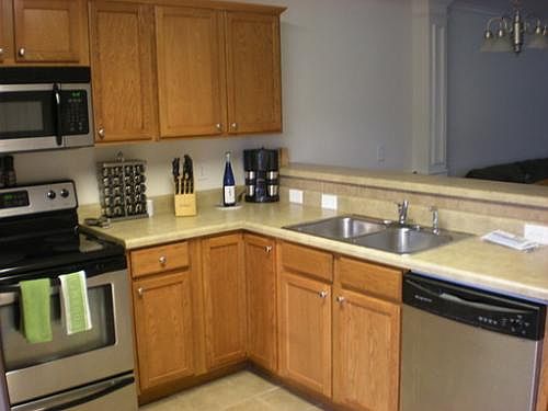 3rd image of 2305 S Greenwood Dr APT 28