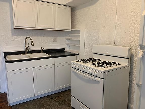 2nd image of 602 E Dayton St #1