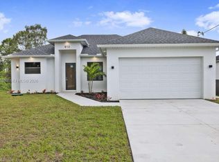 812 Homestead Rd S, Lehigh Acres, FL 33974