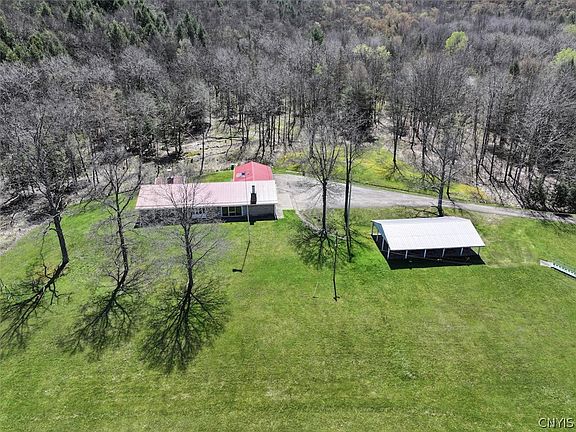 5th image of 3827 Vandermark Rd