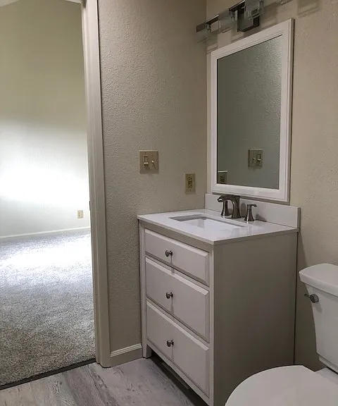 42 Pine Tree Cir — Photo 5