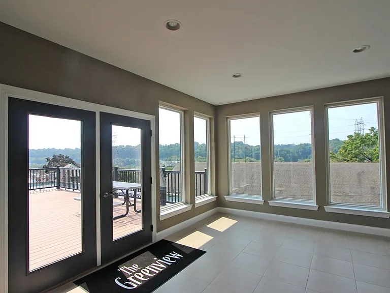 The Greenview — Photo 41