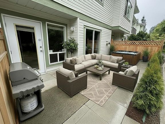 4th image of 1275 Scott Dr #107