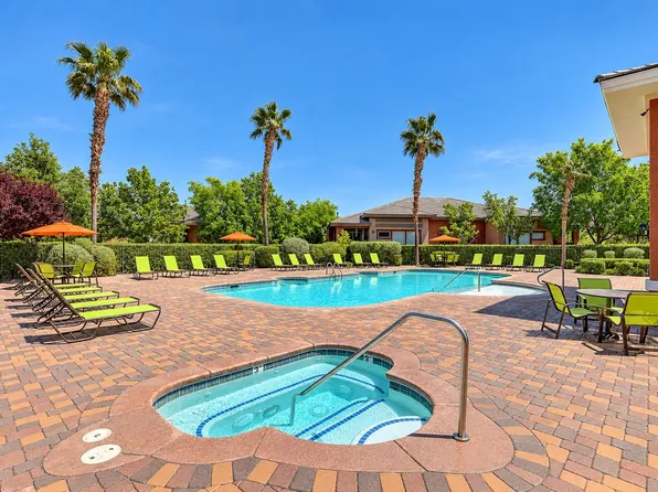 Canyon Villas Apartments