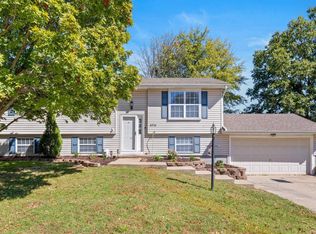 4711 Storeyland Dr, Alton, IL 62002