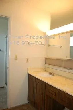 3317 Glenmoor Dr photo 1