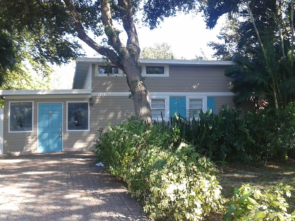 2nd image of 402 S Atlantic Dr