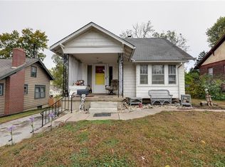 9510 E 13th St S, Independence, MO 64052