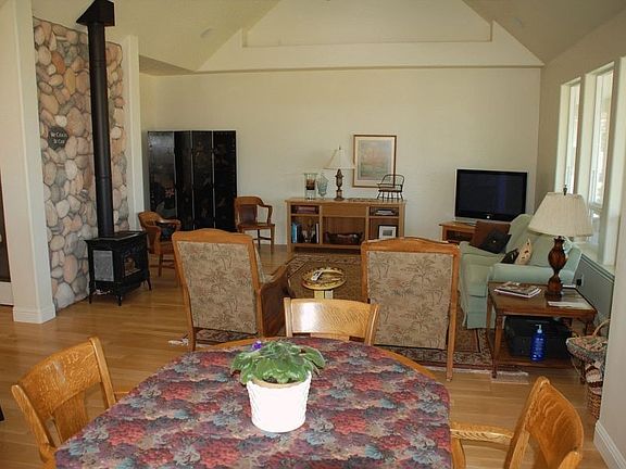 Great room from kitchen nook