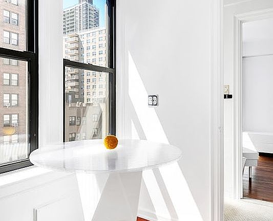 5th image of 425 E 86th St APT 8B