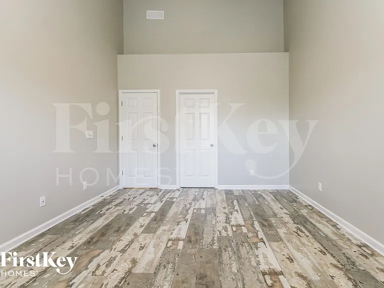 1526 Old Thicket Ct — Photo 15