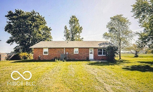2nd image of 25810 Jerkwater Rd