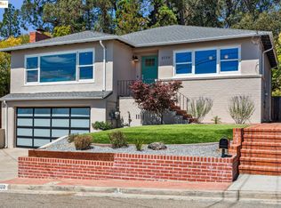 2120 Braemar Rd, Oakland, CA 94602