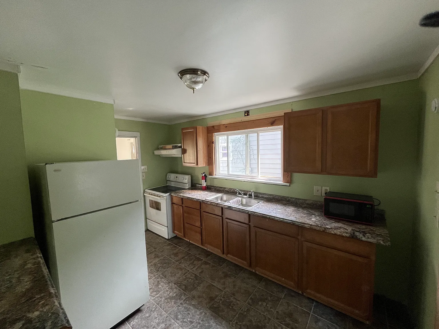 1 bed, 772 sqft, $825 — Photo 3