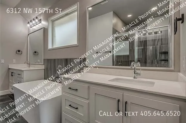 6312 NW 157th St — Photo 20
