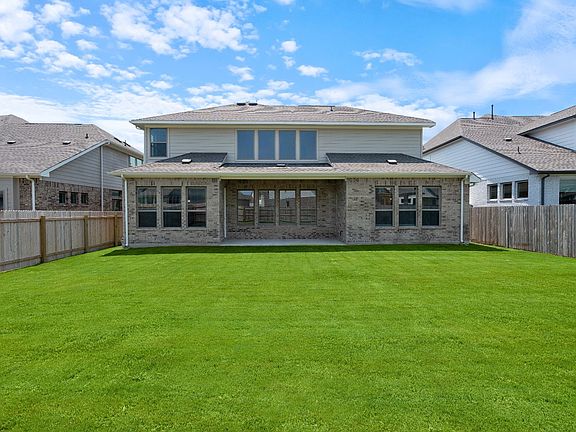 5th image of 417 Hollister Dr