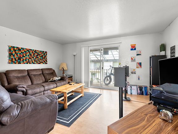 2nd image of 724 W 1720 N APT 303