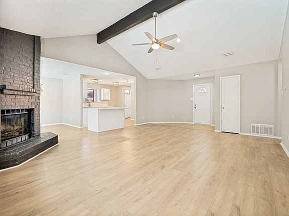 5th image of 2654 Carrington Ln