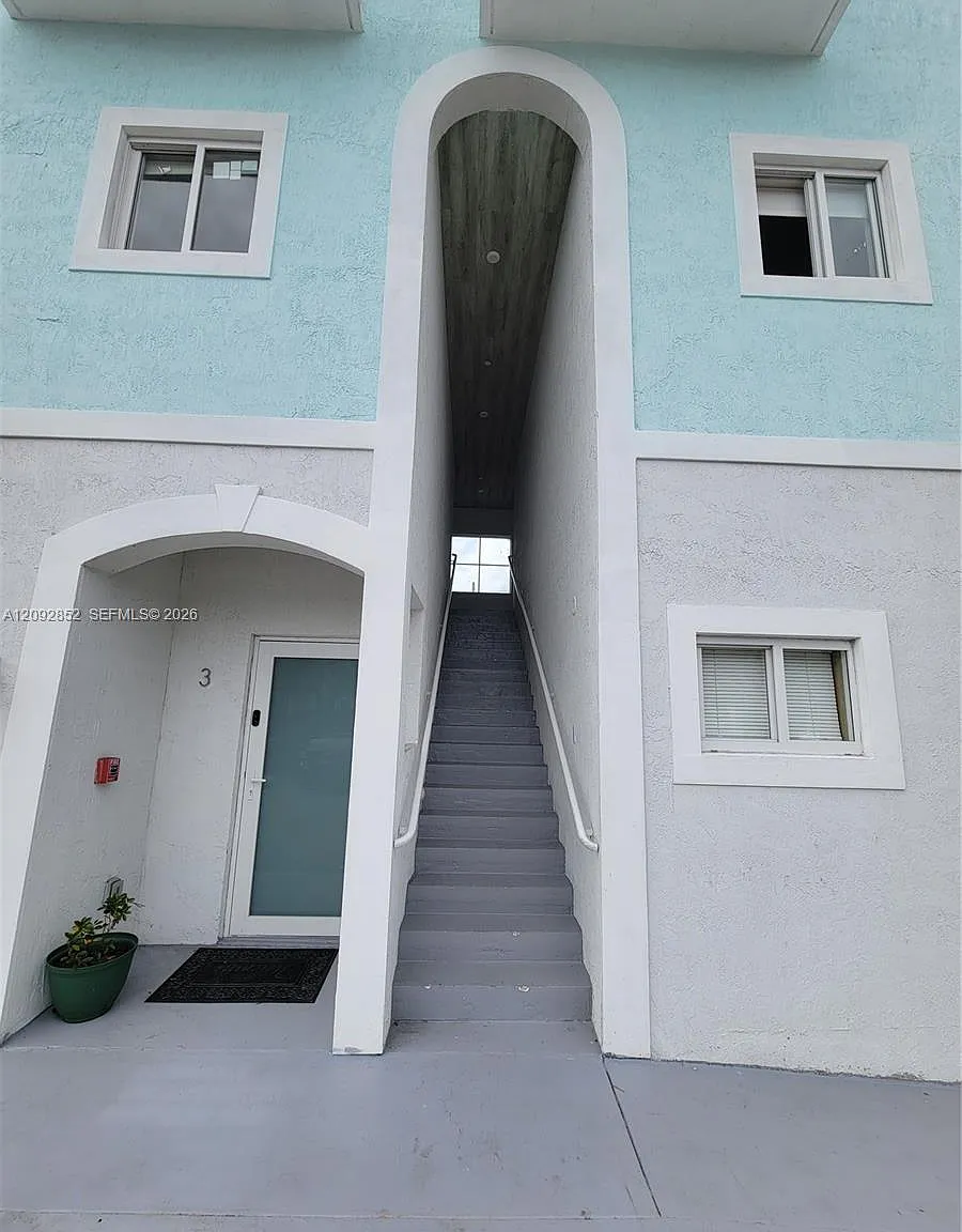 Miami Gardens Estates Sec — Photo 4